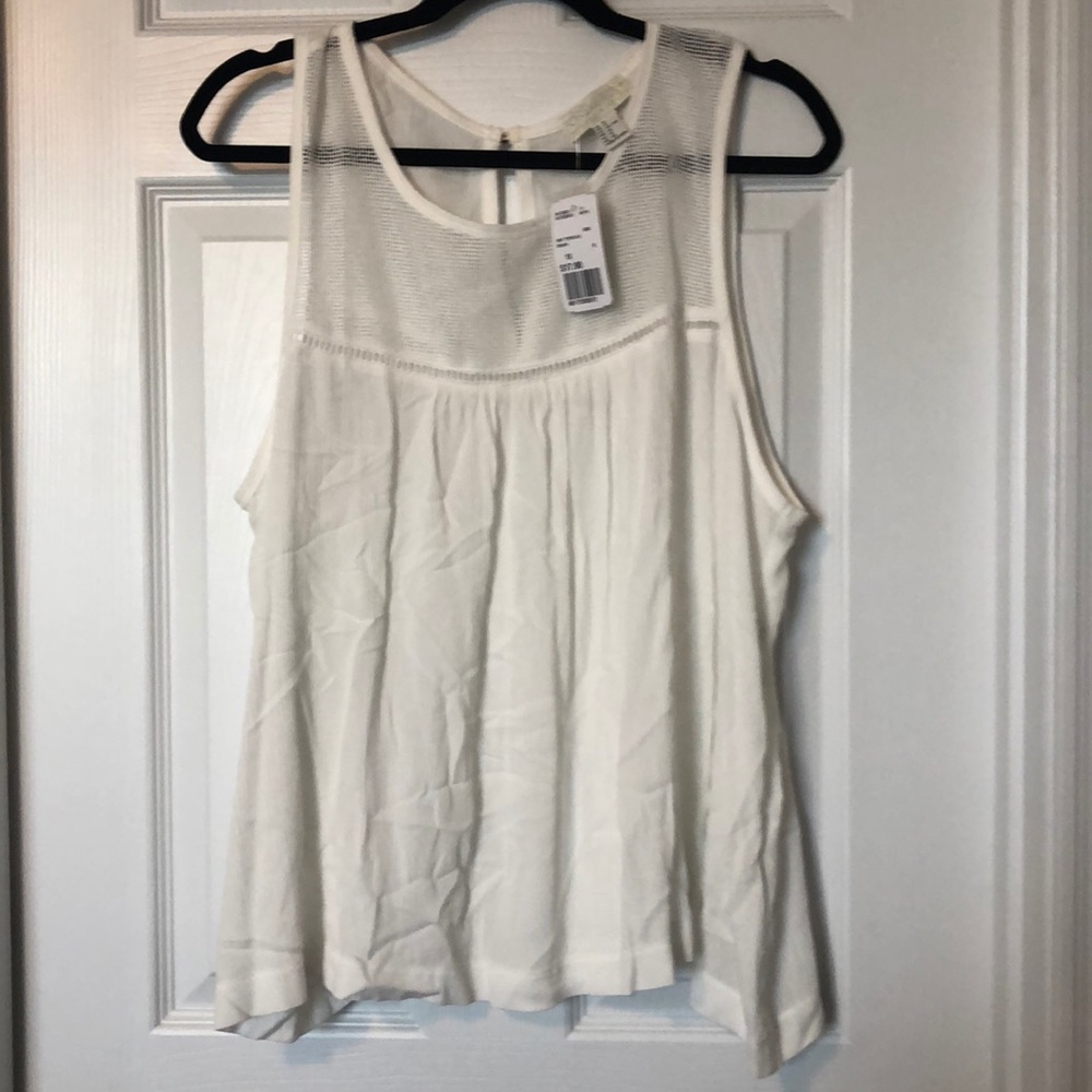 NWT flowy forever 21 white tank